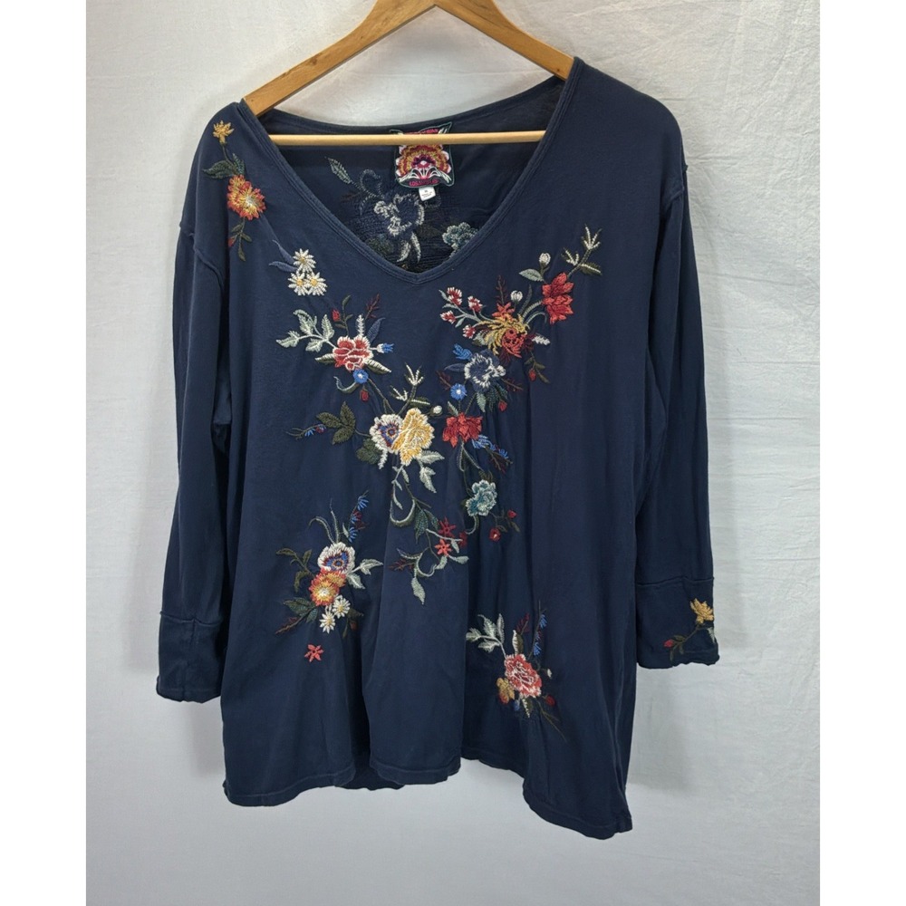 Johnny Was Navy Floral Embroidered V-Neck Sz XL Long Sleeve Cotton Top Boho